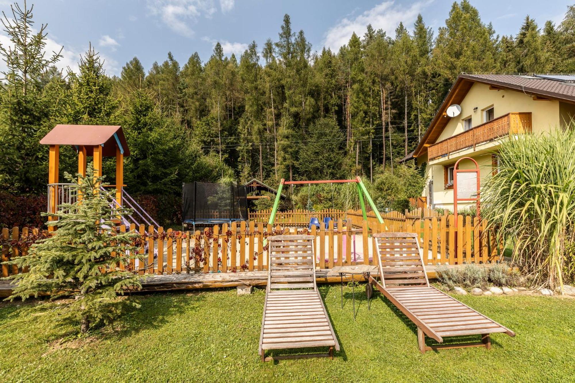 Apartamenty Zielona Owieczka Niedzica Zamek Exterior foto