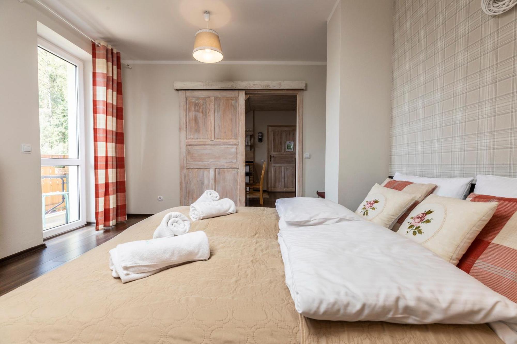 Apartamenty Zielona Owieczka Niedzica Zamek Exterior foto