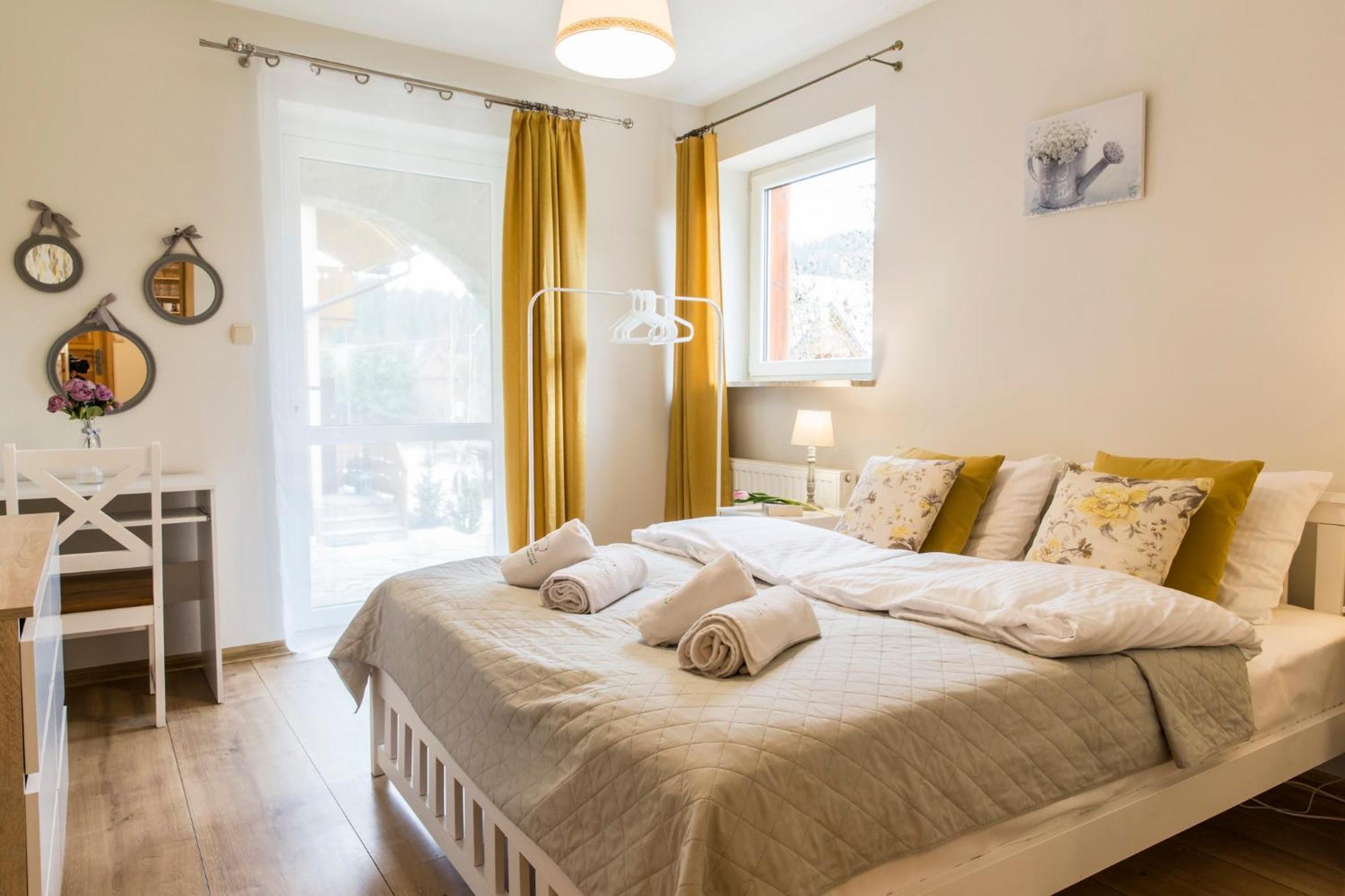 Apartamenty Zielona Owieczka Niedzica Zamek Exterior foto
