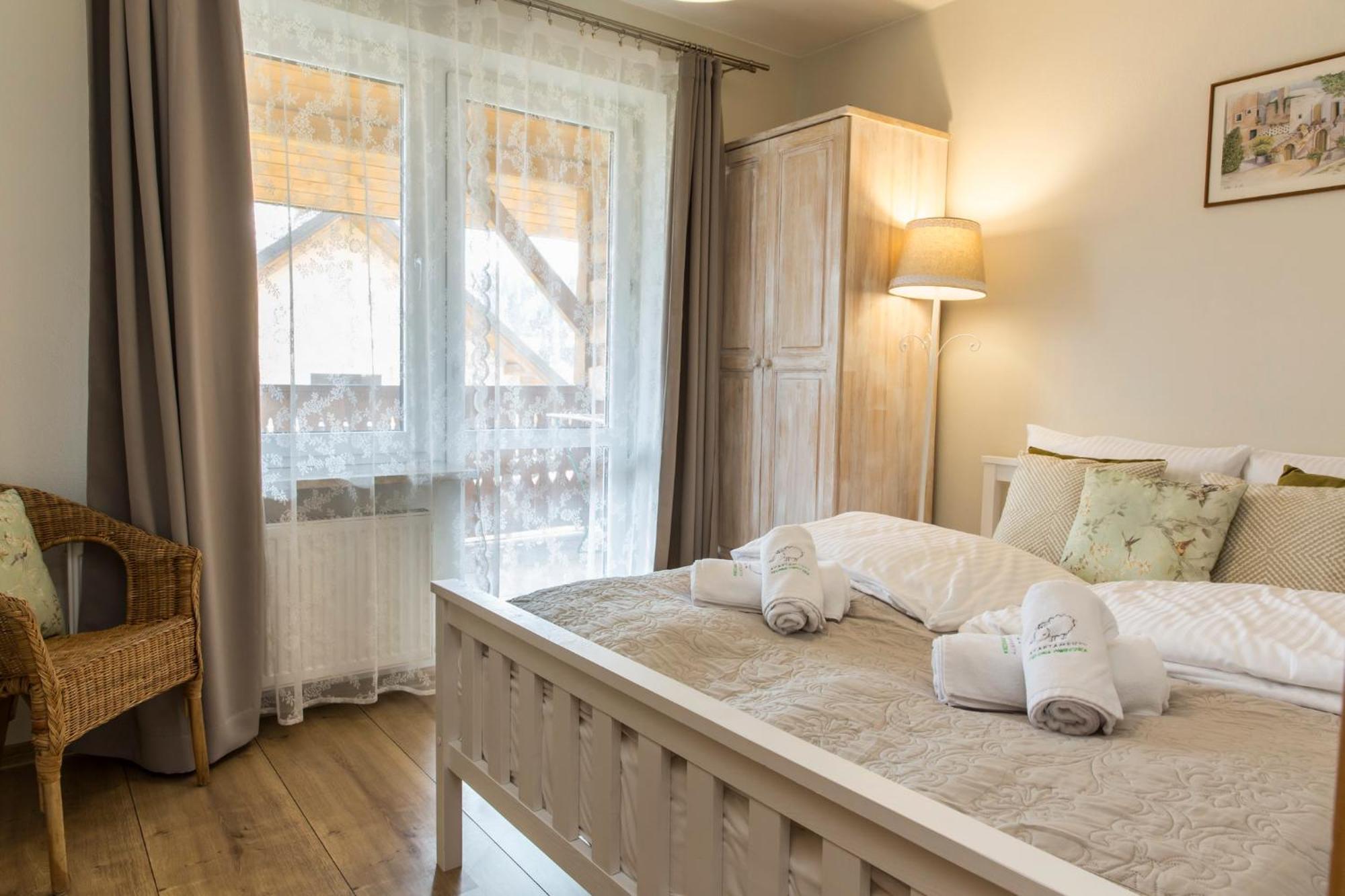 Apartamenty Zielona Owieczka Niedzica Zamek Exterior foto